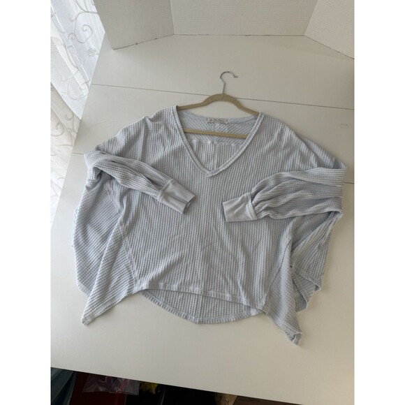 We The Free Woman Small Coraline Thermal Oversize V Neck Sweater Top dolman READ - Picture 3 of 11